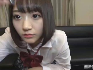 欧美视频播放【情侣自拍】美乳小女友今天做爱好主动，肉棒骑累了就用舌头奖励她的小穴
